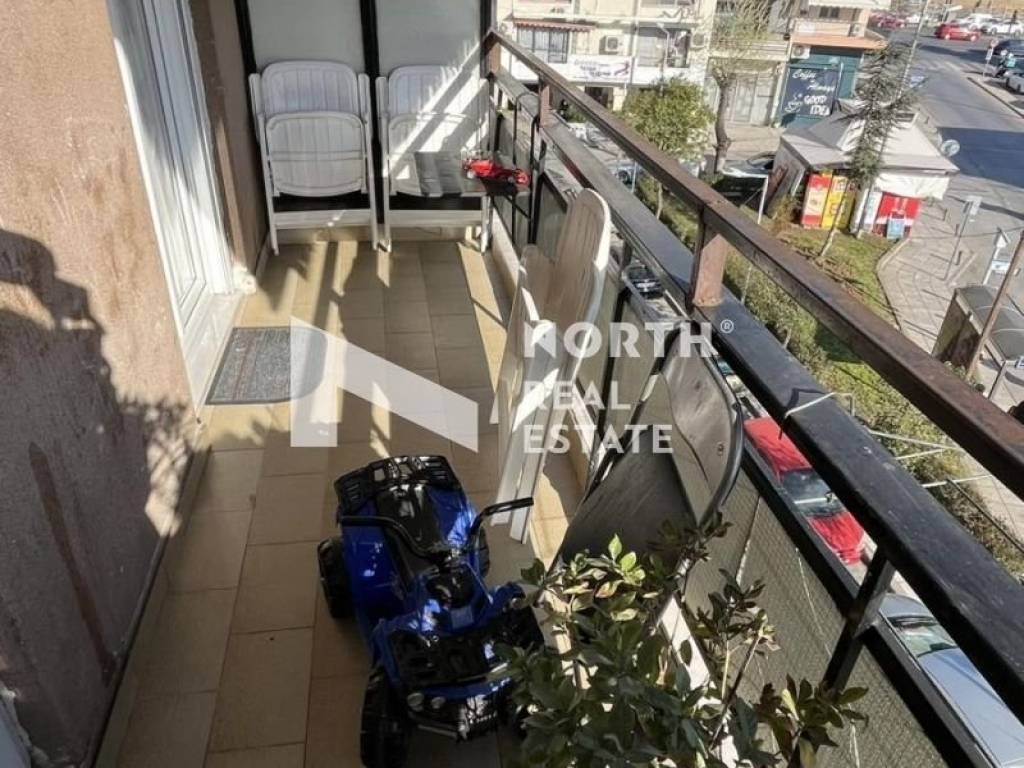 Θέα από μπαλκόνι