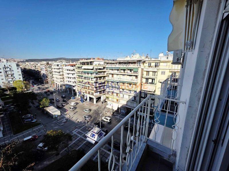 Θέα από μπαλκόνι