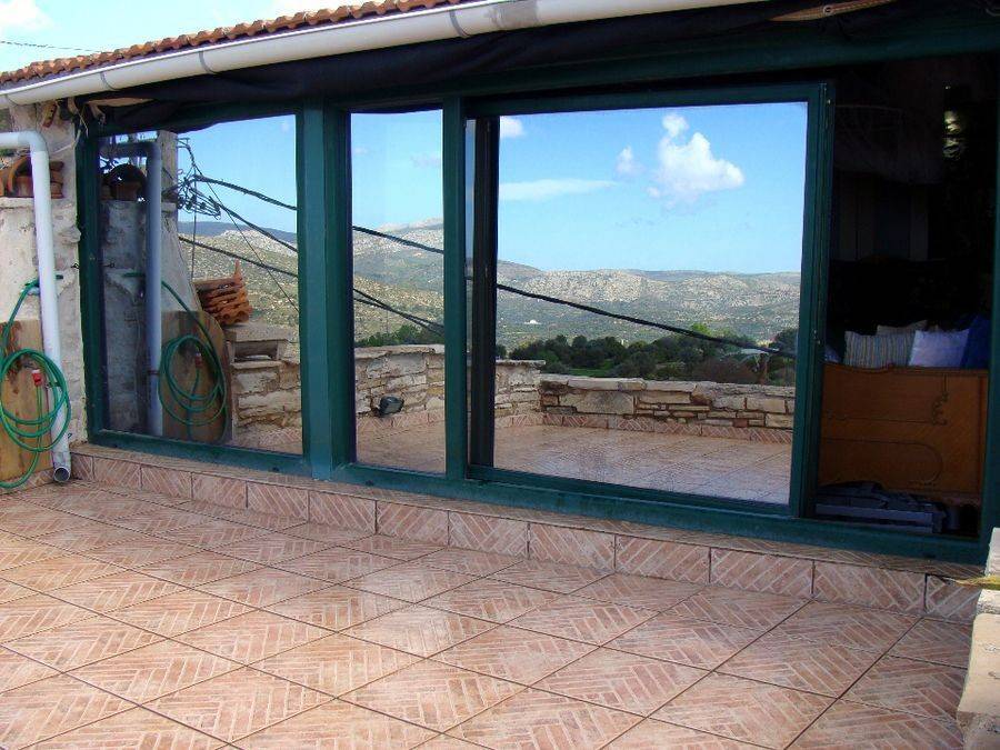 Βεράντα 2ου οροφου (φωτογραφία 1 από 3)