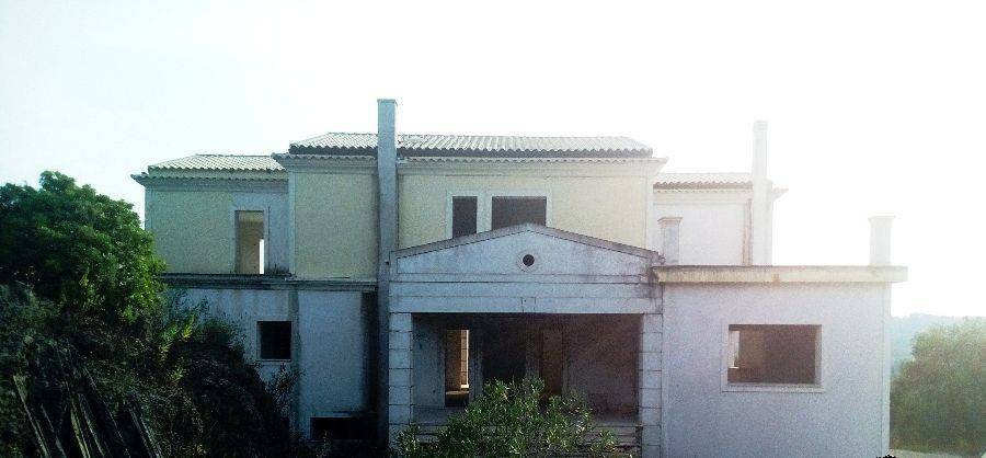 Πρόσοψη σπιτιού