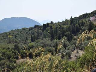 Το οικόπεδο