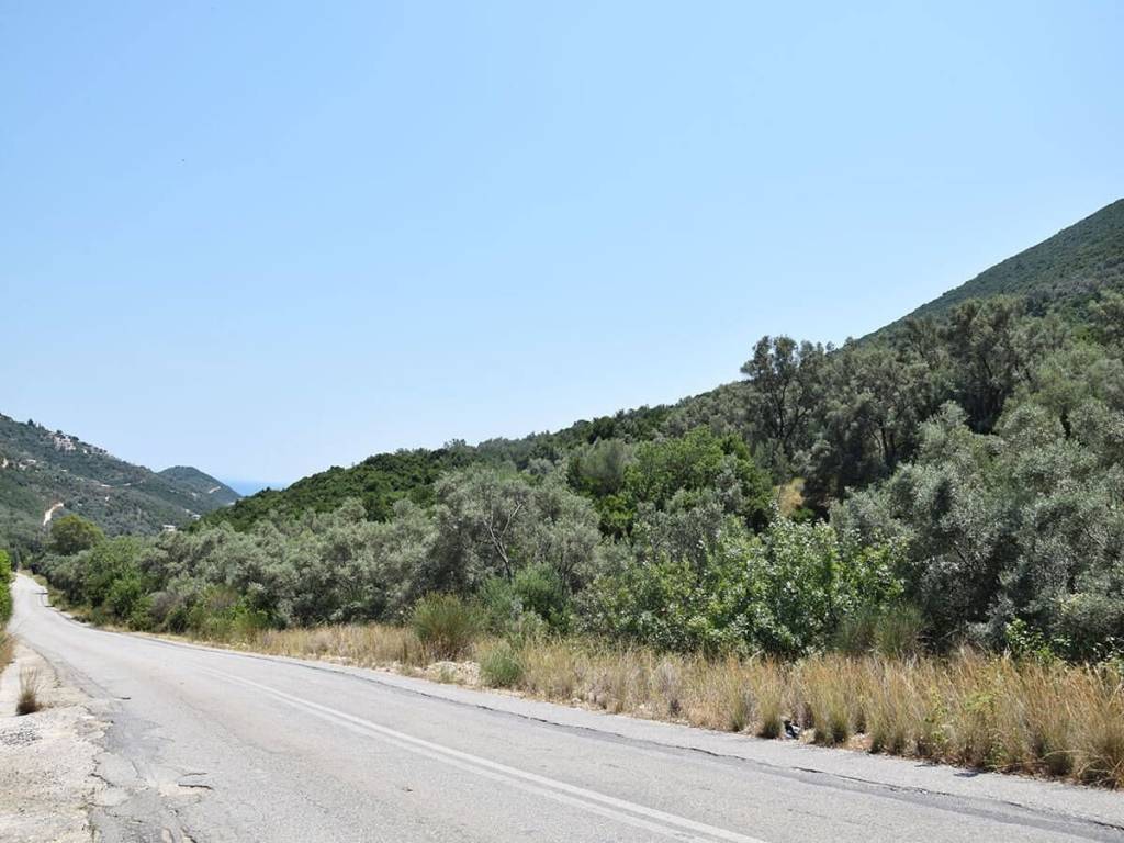 Η πρόσβαση στο αγροτεμάχιο