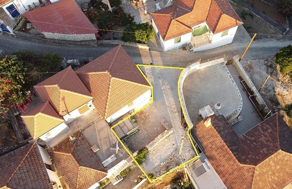 Aerial view and border of land with building license