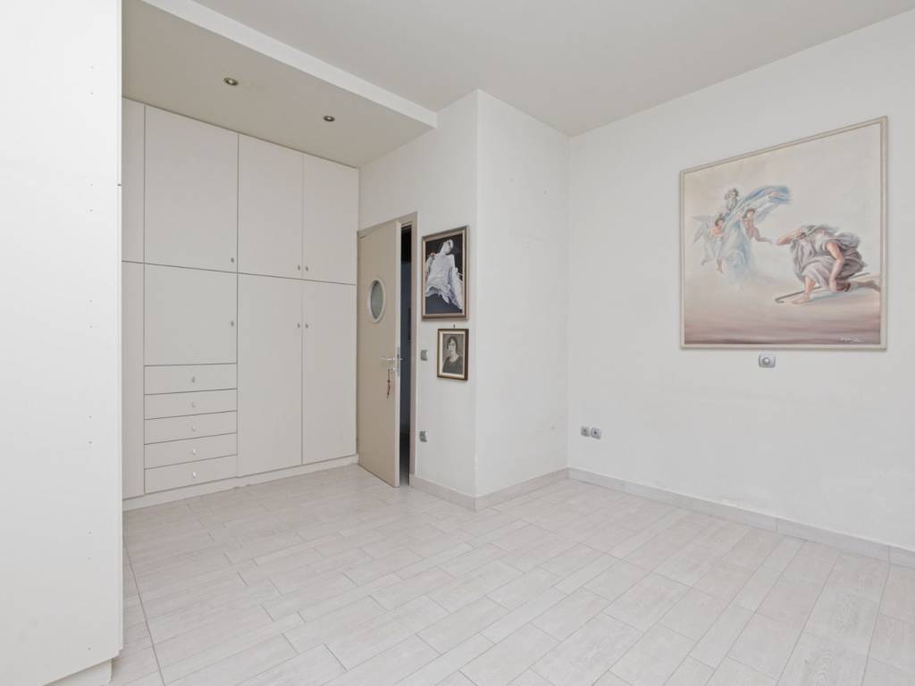 U1 Boutique Realty Firm