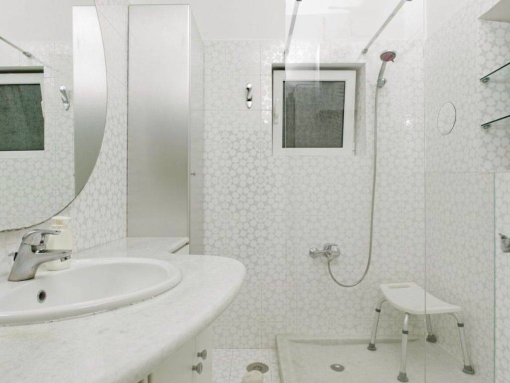 U1 Boutique Realty Firm