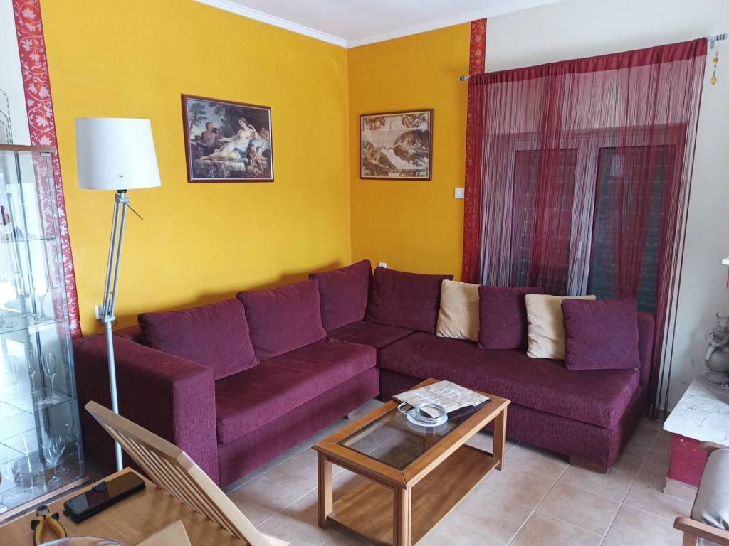 σαλόνι -μπαλκονόπορτα