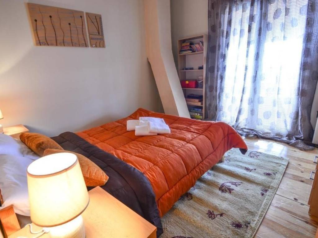 2ο υπνοδωμάτιο,μπαλκονόπορτα