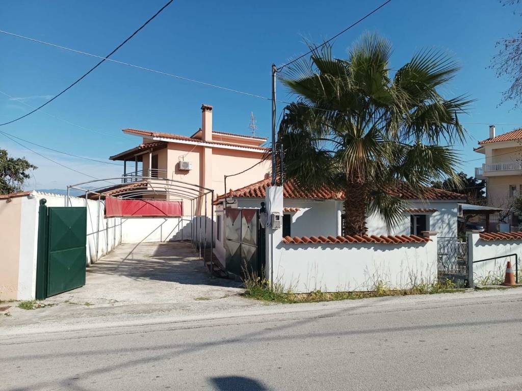 Isogeio gkaraz -monokatoikia