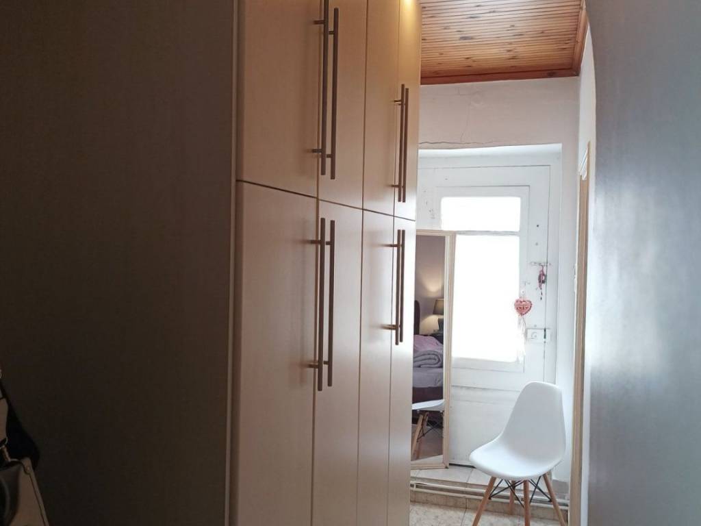 ntoylapa monokatoikias