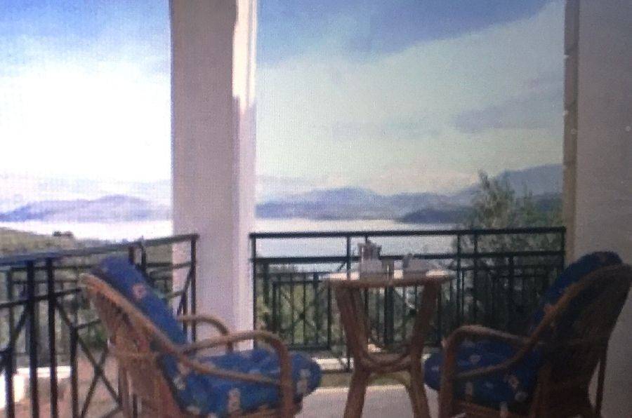 Βεράντα με θέα θάλασσα