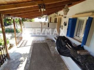 Εξοχική κατοικία