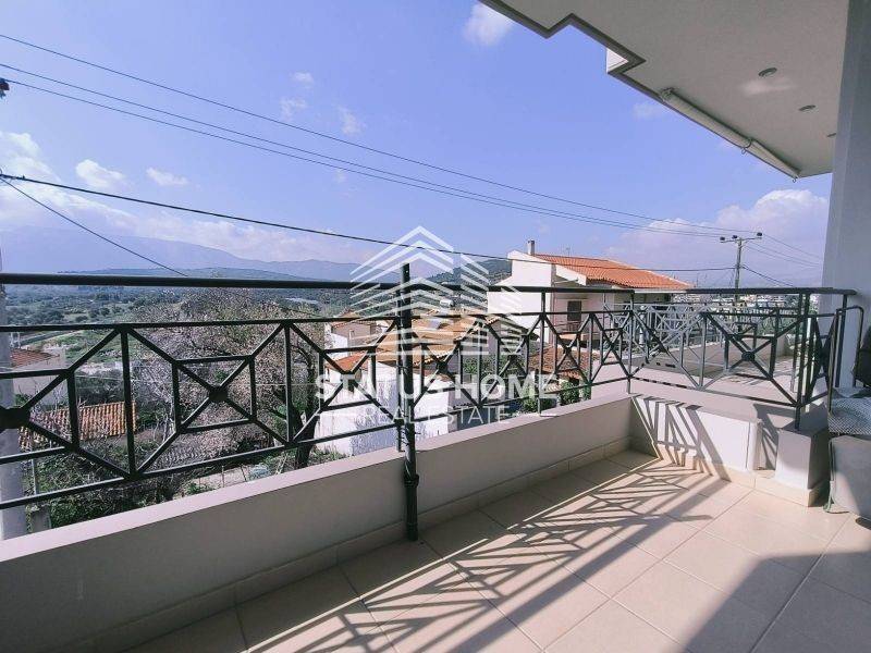 Θέα από μπαλκόνι