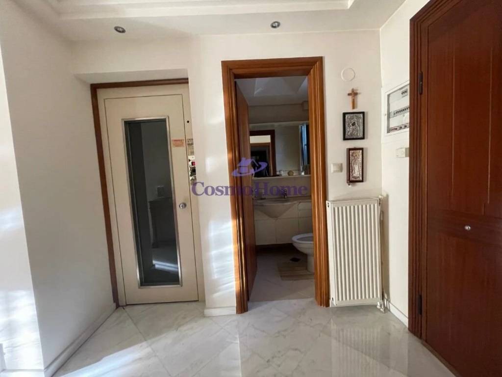 MPANIO | ANELKISTERAS