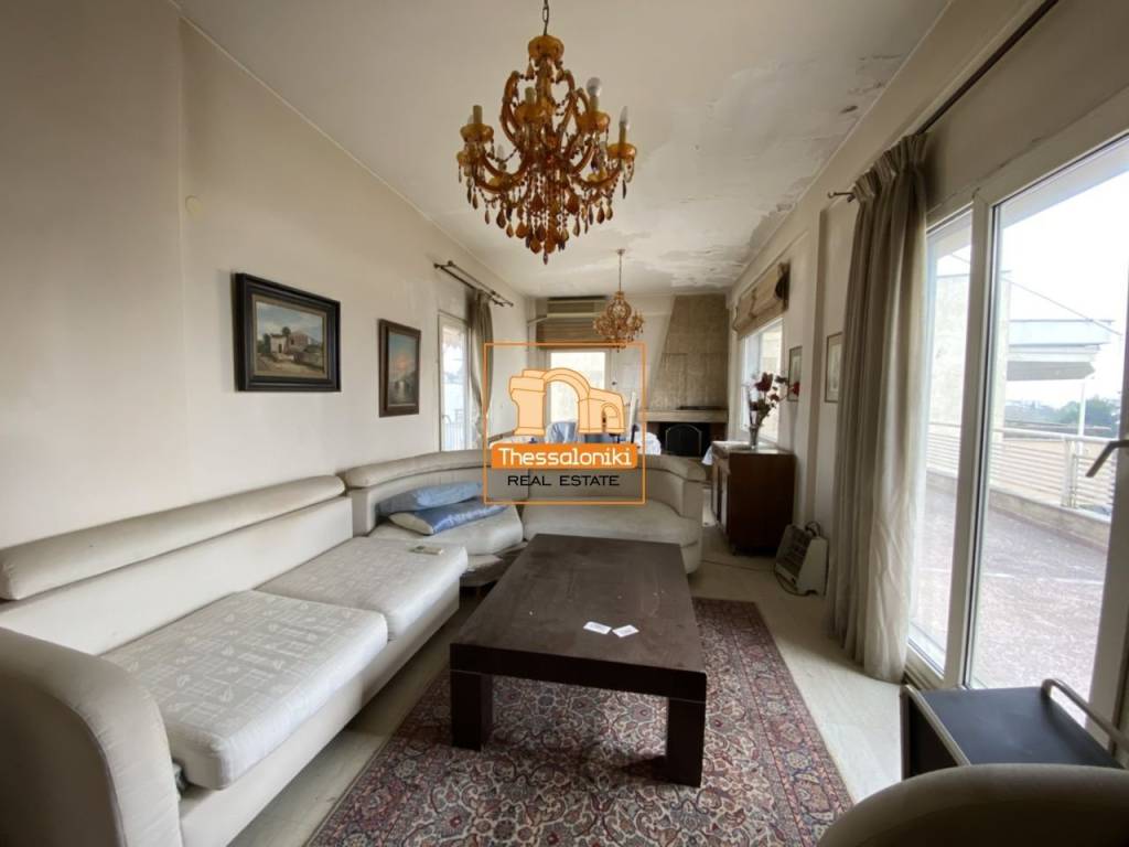 Ντεπώ, Διαμέρισμα, 136 τ.μ.