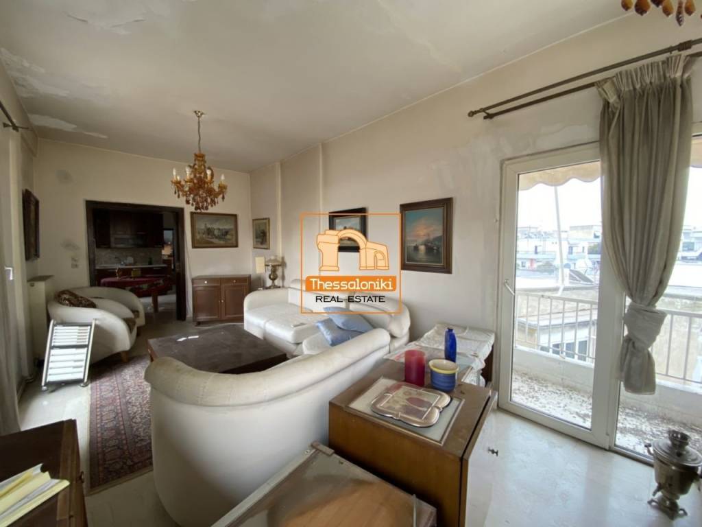 Ντεπώ, Διαμέρισμα, 136 τ.μ.