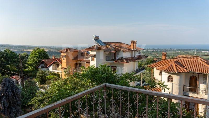 Θέα από μπαλκόνι