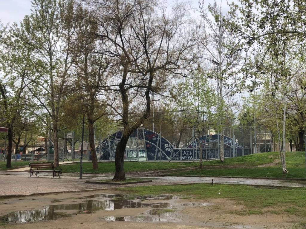 E PLATEIA TOY  MEGALOY PROPHETE ELIA