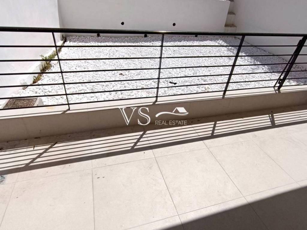 Θέα απο μπαλκόνι