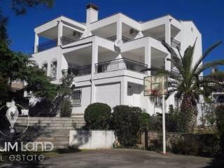 Forumland Real Estate, Εξωτερική Όψη