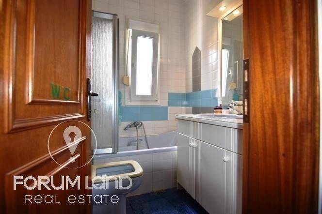 Forumland Real Estate, Μπάνιο με μπανιέρα