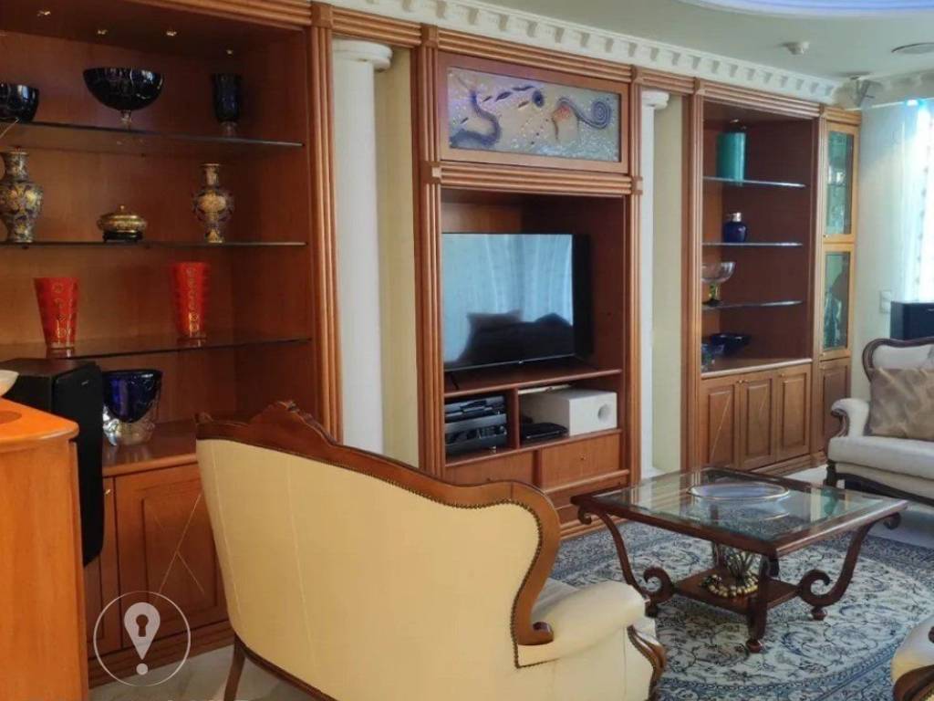 Forumland Real Estate, Καθιστικό