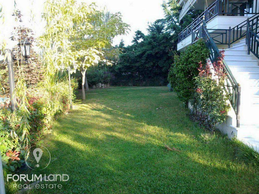 Forumland Real Estate, Ιδιωτικός κήπος