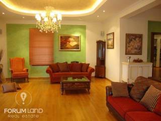 Forumland Real Estate, Καθιστικό