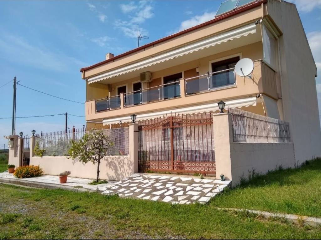 400.000 ευρώ -30000 ευρώ=370.000 ευρώ
Μείωση τιμής. Ευκαιρία