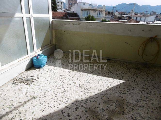 Μπαλκόνι,Γκαρσονιέρα