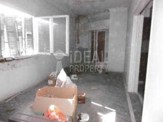 Σαλόνι,Τεσσάρι