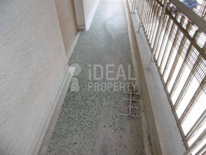 Μπαλκόνι,Τεσσάρι