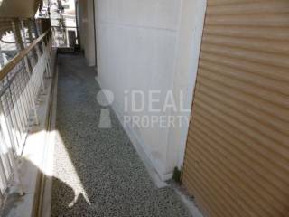 Μπαλκόνι Τεσσάρι