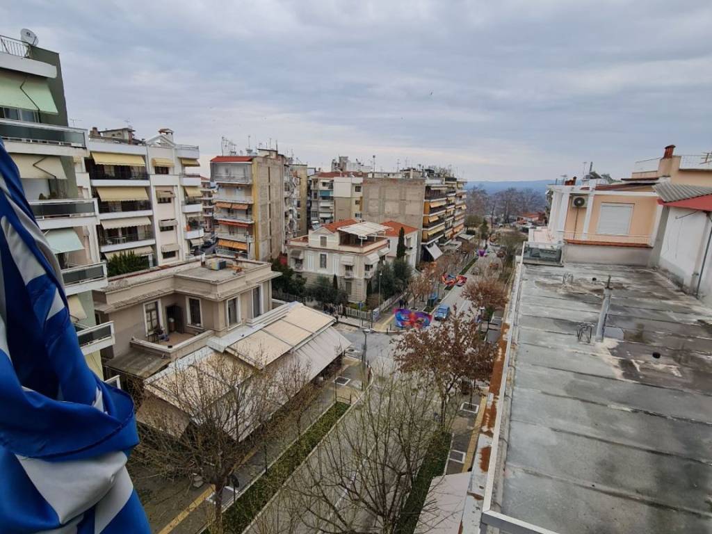 THEA PROS TO PARKO TES ELIAS