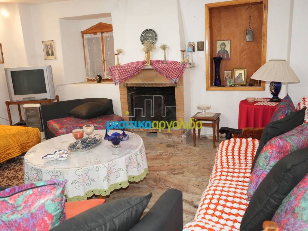 Εσωτερικοι χώροι