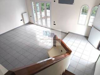 LIVING ROOM - ENTRANCE