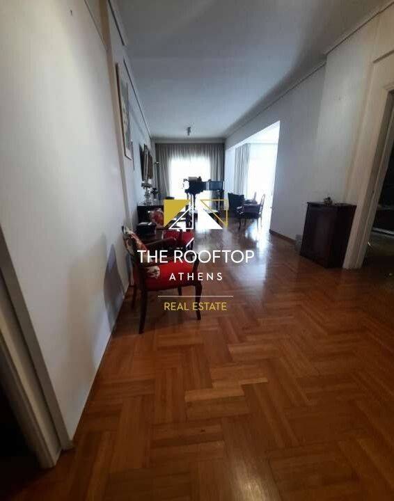 σαλόνι ( 2η εικόνα)