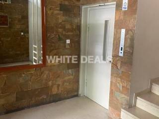 Είσοδος Πολυκατοίκιας