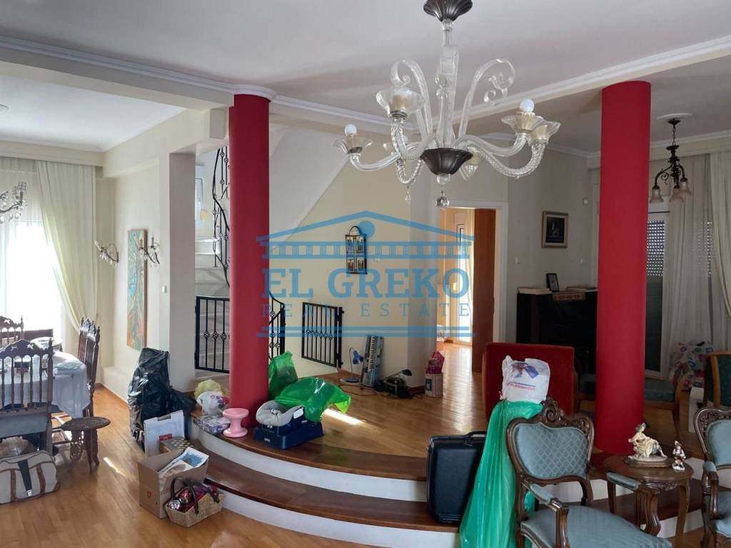 Εσωτερικοι χώροι