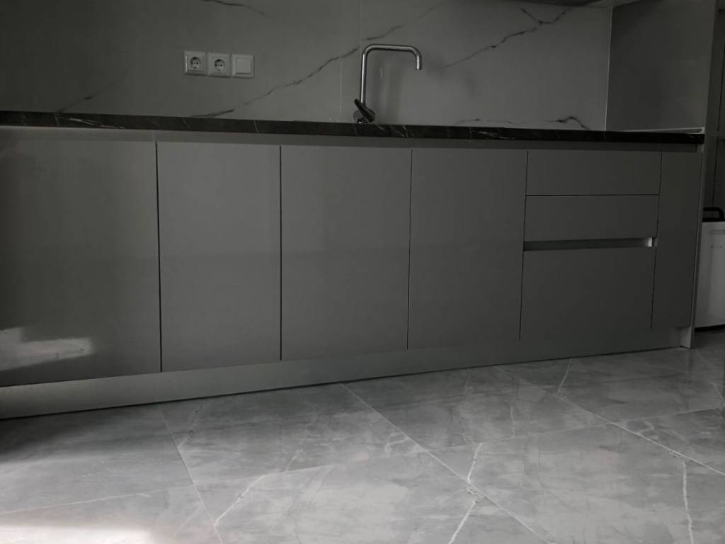 ΓΚΑΡΣΟΝΙΕΡΑ ΙΣΟΓΕΙΟ