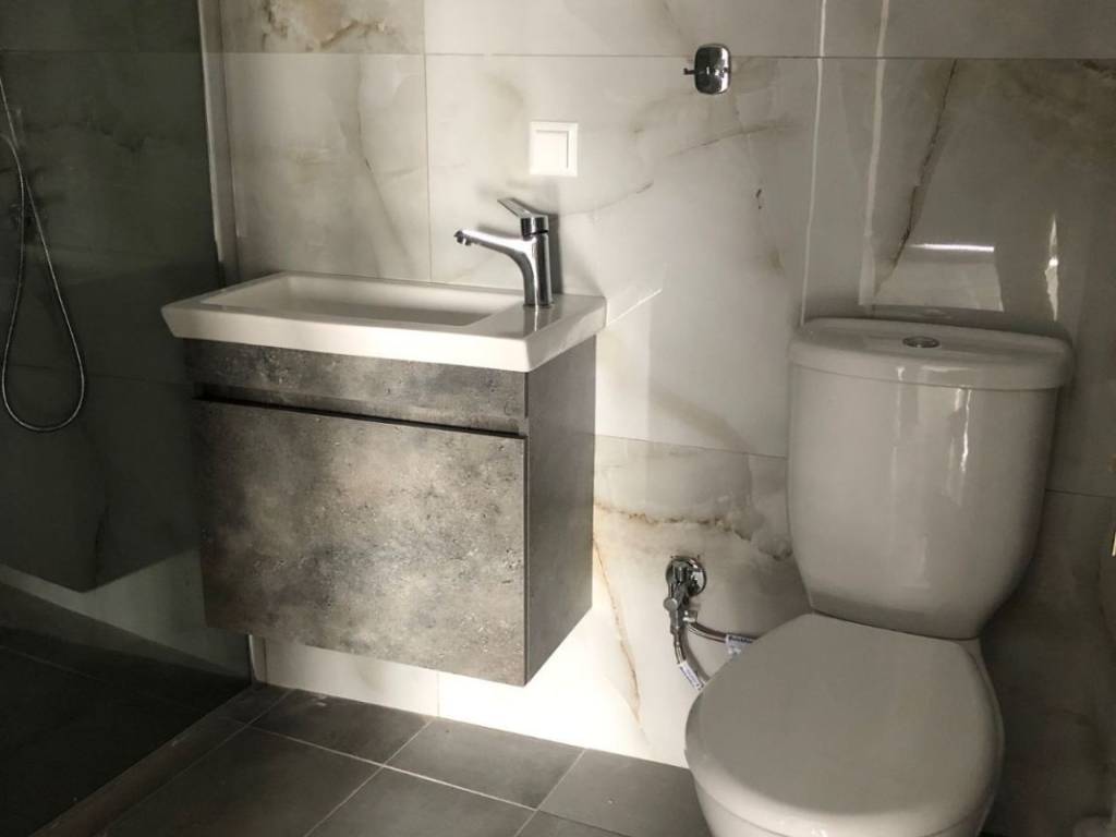 ΜΠΑΝΙΟ ΙΣΟΓΕΙΟ