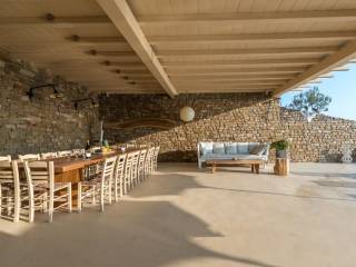 Comfortable luxury villa of 220 sq m on a plot of 2,500 sq m