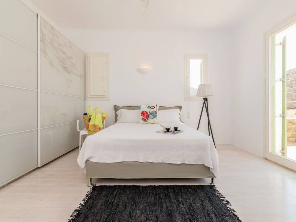 Comfortable luxury villa of 220 sq m on a plot of 2,500 sq m