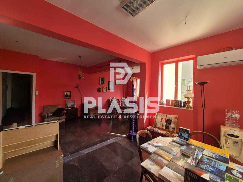 Εσωτερικοι χώροι