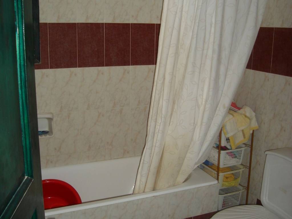 The property is a short distance from a private beach.