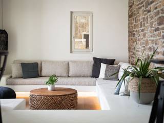 Villas for sale in Mykonos by Mesogios Group