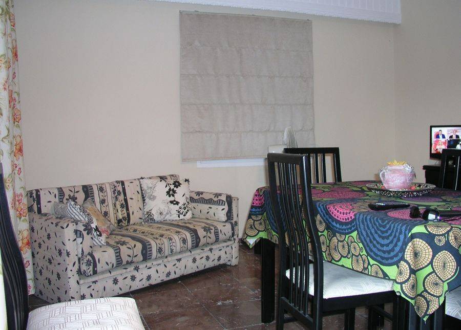 Σαλονοτραπεζαρία