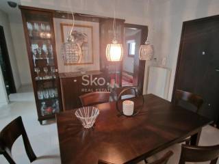 ΤΡΑΠΕΖΑΡΙΑ