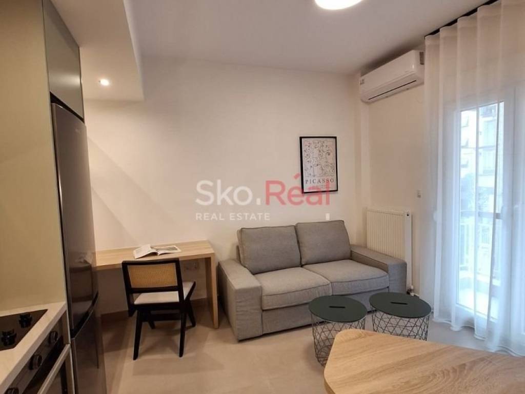 Σαλοκουζίνα