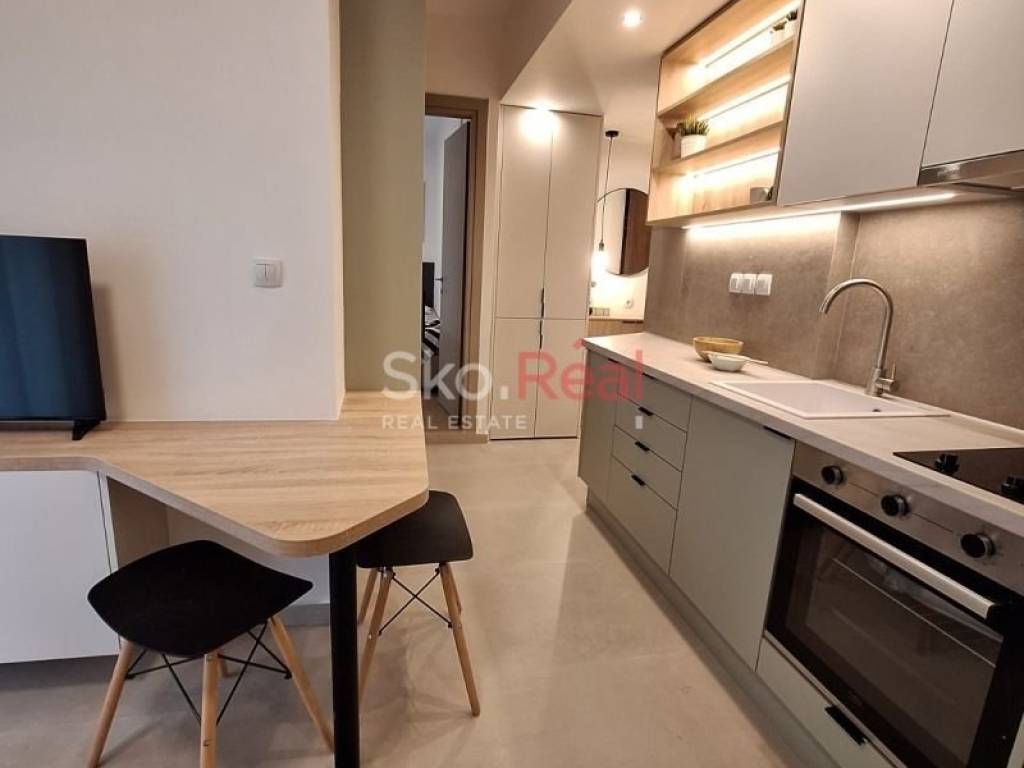 Σαλοκουζίνα