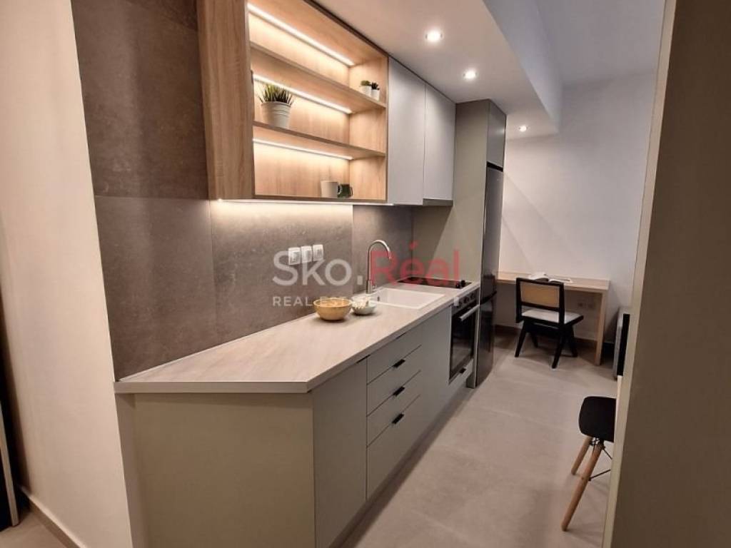 Σαλοκουζίνα